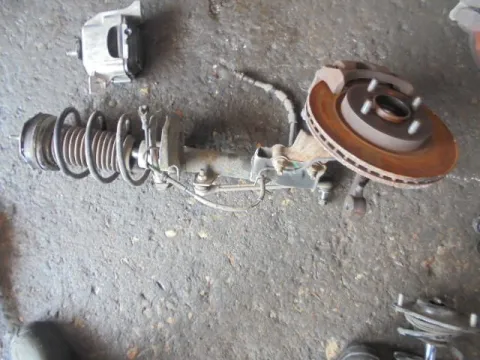 Άκρο Πλήρες Εμπρός Δεξί Με ABS για FORD FIESTA (2008 - 2012) Mk6 (JA8) 1400 (F6JD) Diesel 68 TDCi  Άκρο Πλήρες Εμπρός Δεξί Με ABS για FORD FIESTA (2008 - 2012) Mk6 (JA8) 1400 (F6JD) Diesel 68 TDCi