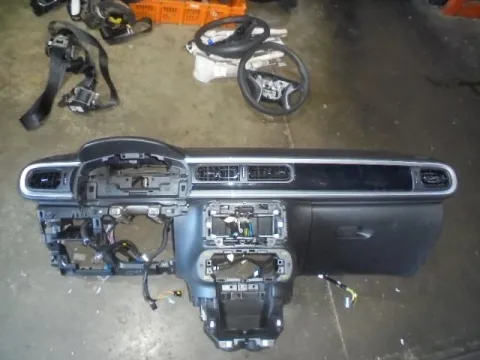 Ταμπλό (Με Αερόσακο Συνοδηγού) για CITROEN C3 (2017 - ) *Γ* Ταμπλό (Με Αερόσακο Συνοδηγού) για CITROEN C3 (2017 - ) *Γ*