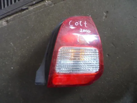 Φανάρι Πίσω Δεξί (Ελαττωματικό) για MITSUBISHI COLT (1999 - 2004) (CJ)  Φανάρι Πίσω Δεξί (Ελαττωματικό) για MITSUBISHI COLT (1999 - 2004) (CJ)
