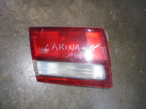 Φανάρι Πίσω Αριστερό Καπού (Ραγισμένο) για TOYOTA CARINA (1992 - 1995) E (T190) Liftback - 5dr , (1996 - 1997) E (T190)  Φανάρι Πίσω Αριστερό Καπού (Ραγισμένο) για TOYOTA CARINA (1992 - 1995) E (T190) Liftback - 5dr , (1996 - 1997) E (T190)