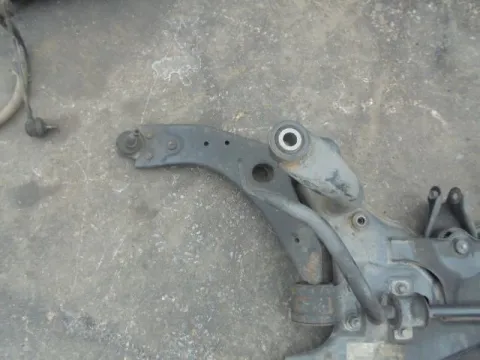 Ψαλίδι Εμπρός Αριστερό για FORD FOCUS (2004 - 2008) Mk2a (DA3 - C307) DIESEL *ΔΒ* ΠΑΛΕΤΑ *271* Ψαλίδι Εμπρός Αριστερό για FORD FOCUS (2004 - 2008) Mk2a (DA3 - C307) DIESEL *ΔΒ* ΠΑΛΕΤΑ *271*