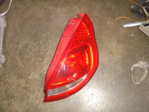 Φανάρι Πίσω Δεξί (Ελαττωματικό) για FORD FIESTA (2008 - 2012) Mk6 (JA8) 