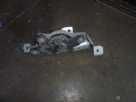 Μοτέρ Κίνησης Πίσω Υαλοκαθαριστήρων για FORD FIESTA (2008 - 2012) Mk6 (JA8)  Μοτέρ Κίνησης Πίσω Υαλοκαθαριστήρων για FORD FIESTA (2008 - 2012) Mk6 (JA8)