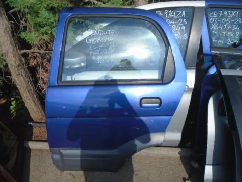 Πόρτα Πίσω Αριστερή για DAIHATSU TERIOS (1997 - 2000) (J100) *Ε* Πόρτα Πίσω Αριστερή για DAIHATSU TERIOS (1997 - 2000) (J100) *Ε*
