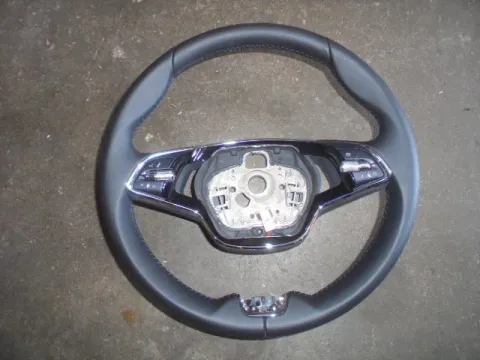 Τιμόνι (Βολάν) Με Χειριστήρια για SKODA OCTAVIA (2019 - ) *Γ*