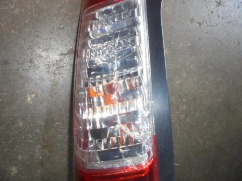 Φανάρι Πίσω Αριστερό (Ελαττωματικό) για HONDA CRV (2005 - 2007) (RD)  -  Φανάρι Πίσω Αριστερό (Ελαττωματικό) για HONDA CRV (2005 - 2007) (RD)  -