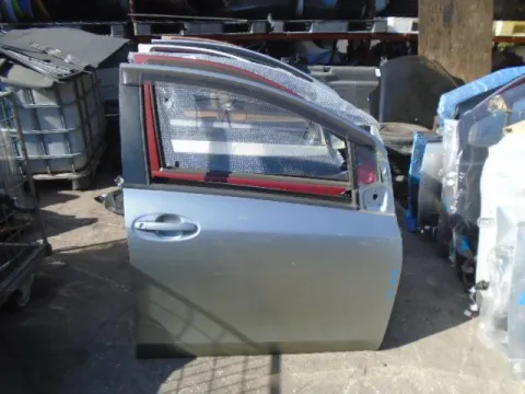 Πόρτα Εμπρός Δεξιά για TOYOTA YARIS (2006 - 2009) (KL9) *Ε* Πόρτα Εμπρός Δεξιά για TOYOTA YARIS (2006 - 2009) (KL9) *Ε*
