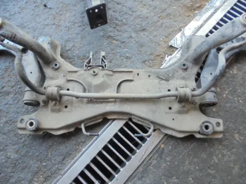 Γέφυρα Εμπρός Οριζόντια για FORD FOCUS (2004 - 2008) Mk2a (DA3 - C307) 2000 (G6DD) Diesel 136 TDCi ΑΥΤΟΜΑΤΟ *ΔΒ* ΠΑΛΕΤΑ *271* Γέφυρα Εμπρός Οριζόντια για FORD FOCUS (2004 - 2008) Mk2a (DA3 - C307) 2000 (G6DD) Diesel 136 TDCi ΑΥΤΟΜΑΤΟ *ΔΒ* ΠΑΛΕΤΑ *271*