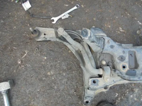Ψαλίδι Εμπρός Αριστερό για TOYOTA AYGO (2017 - ) 1000 Petrol (1KR) VVT-i 75hp *ΔΒ* ΠΑΛΕΤΑ *271* Ψαλίδι Εμπρός Αριστερό για TOYOTA AYGO (2017 - ) 1000 Petrol (1KR) VVT-i 75hp *ΔΒ* ΠΑΛΕΤΑ *271*