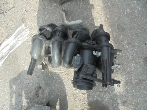 Πολλαπλή Εισαγωγής Πλαστική Με GAS για RENAULT KANGOO (1998 - 2003) (KC)  Πολλαπλή Εισαγωγής Πλαστική Με GAS για RENAULT KANGOO (1998 - 2003) (KC)