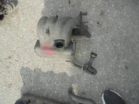 Πολλαπλή Εισαγωγής για PEUGEOT 206 (1998 - 2002) (2A) (2C) (T3E) 1400 (KFX) Petrol 75  Πολλαπλή Εισαγωγής για PEUGEOT 206 (1998 - 2002) (2A) (2C) (T3E) 1400 (KFX) Petrol 75