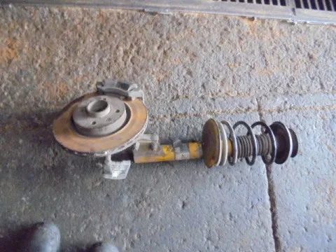 Άκρο Πλήρες Εμπρός Αριστερό Με ABS για RENAULT CLIO (1998 - 2001) (BB_) (CB_)  Άκρο Πλήρες Εμπρός Αριστερό Με ABS για RENAULT CLIO (1998 - 2001) (BB_) (CB_)