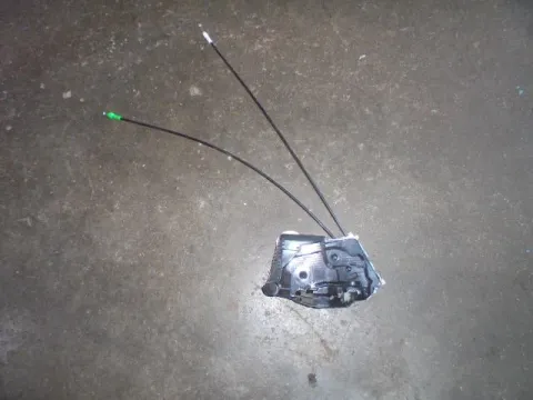 Ηλεκτρομαγνητική Κλειδαριά Εμπρός Δεξιά 6pin για TOYOTA YARIS (2017 - 2020)  Ηλεκτρομαγνητική Κλειδαριά Εμπρός Δεξιά 6pin για TOYOTA YARIS (2017 - 2020)