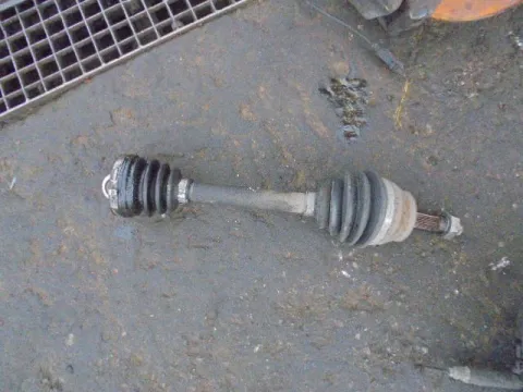 Ημιαξόνιο Εμπρός Δεξί για ALFA ROMEO MITO (2008 - 2011) 1300 (199 A3.000) Diesel 90 JTDM  Ημιαξόνιο Εμπρός Δεξί για ALFA ROMEO MITO (2008 - 2011) 1300 (199 A3.000) Diesel 90 JTDM