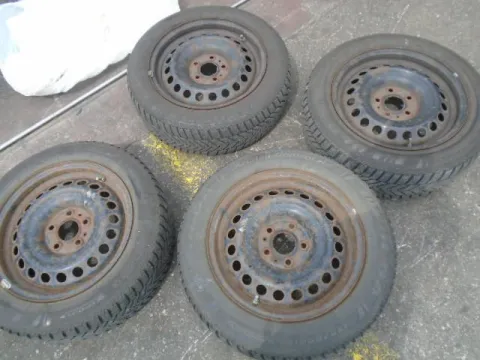Ζαντολάστιχα 4ΑΔΑ  FULDA 195/60/R16 **  για NISSAN PULSAR (2015 -)  *ΔΒ* Ζαντολάστιχα 4ΑΔΑ  FULDA 195/60/R16 **  για NISSAN PULSAR (2015 -)  *ΔΒ*