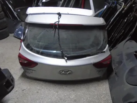 Πορτ-Μπαγκάζ για HYUNDAI i30 (2015 - 2017) *Γ* Πορτ-Μπαγκάζ για HYUNDAI i30 (2015 - 2017) *Γ*