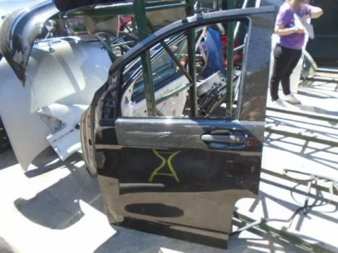 Πόρτα Εμπρός Αριστερή (Όχι Πολύ Καθαρή) για MERCEDES VITO (2015 - 2020) (W447) , (2020 -) (W447) *Γ* Πόρτα Εμπρός Αριστερή (Όχι Πολύ Καθαρή) για MERCEDES VITO (2015 - 2020) (W447) , (2020 -) (W447) *Γ*