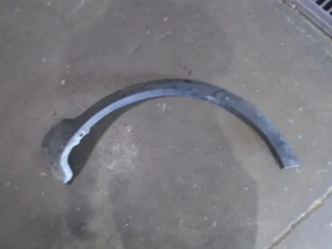 Φρύδι Φτερού Πίσω Αριστερό για SUZUKI SX4 (2007 - 2009) (RW) , (2010 - 2013) (RW)  Φρύδι Φτερού Πίσω Αριστερό για SUZUKI SX4 (2007 - 2009) (RW) , (2010 - 2013) (RW)