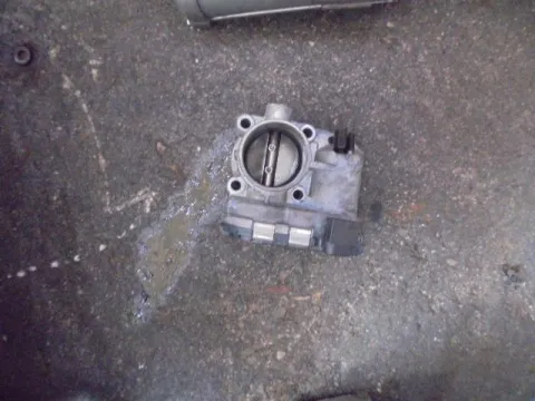 Σώμα Πεταλούδας 0280750137 για FIAT 500 (2007 - 2016) 1400 (169A3.000) Petrol 100   (39) Σώμα Πεταλούδας 0280750137 για FIAT 500 (2007 - 2016) 1400 (169A3.000) Petrol 100   (39)