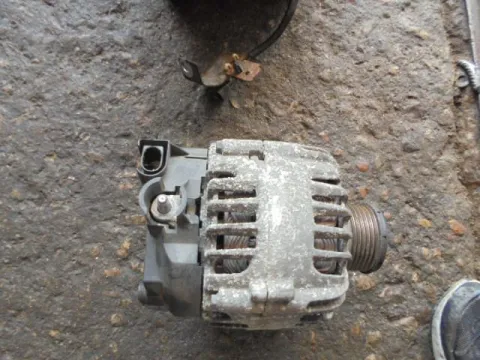 Δυναμό - Εναλλάκτης 8V2110300AB για FORD FIESTA (2006 - 2008) Mk5b 1400 (F6JA) Diesel 68 TDCi  Δυναμό - Εναλλάκτης 8V2110300AB για FORD FIESTA (2006 - 2008) Mk5b 1400 (F6JA) Diesel 68 TDCi