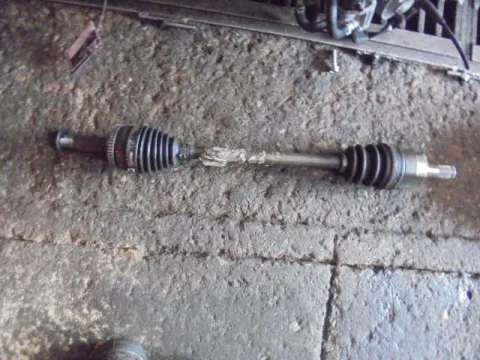 Ημιαξόνιο Εμπρός Αριστερό Με ABS για HYUNDAI i20 (2012 - 2015) ( ) 1100 Diesel CRDI U2 75hp (D3FA)  Ημιαξόνιο Εμπρός Αριστερό Με ABS για HYUNDAI i20 (2012 - 2015) ( ) 1100 Diesel CRDI U2 75hp (D3FA)