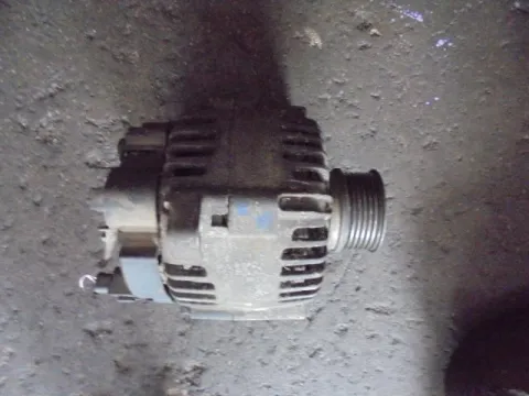Δυναμό - Εναλλάκτης (  8200323126 ) για RENAULT MEGANE (2002 - 2005) (LM) (KM) (EM) (CM)  Δυναμό - Εναλλάκτης (  8200323126 ) για RENAULT MEGANE (2002 - 2005) (LM) (KM) (EM) (CM)
