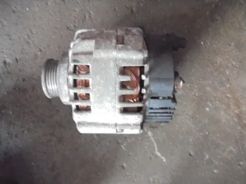Δυναμό - Εναλλάκτης(  8200022774 )για RENAULT CLIO (2001 - 2005) (BB_) (CB_) 1500 (K9K700) Diesel 65 dCi  Δυναμό - Εναλλάκτης(  8200022774 )για RENAULT CLIO (2001 - 2005) (BB_) (CB_) 1500 (K9K700) Diesel 65 dCi