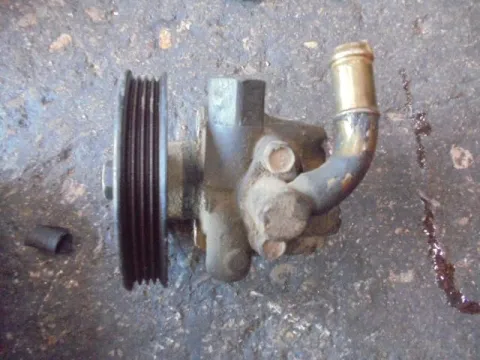 Αντλία Υδραυλικού Τιμονιού για NISSAN SERENA (1991 - 1996) (C23) 1600 (GA16DE) petrol 97  Αντλία Υδραυλικού Τιμονιού για NISSAN SERENA (1991 - 1996) (C23) 1600 (GA16DE) petrol 97