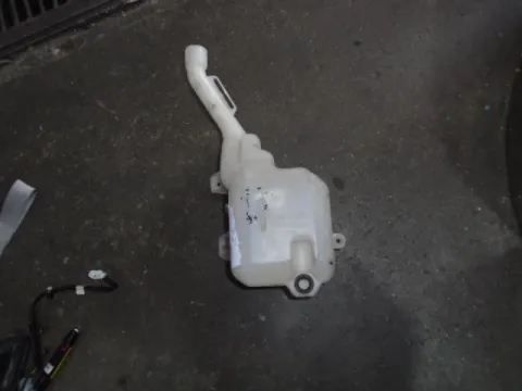 Δοχείο Υαλοκαθαριστήρων για HONDA CIVIC (2006 - 2009) (FD, K, N) Sedan  Δοχείο Υαλοκαθαριστήρων για HONDA CIVIC (2006 - 2009) (FD, K, N) Sedan