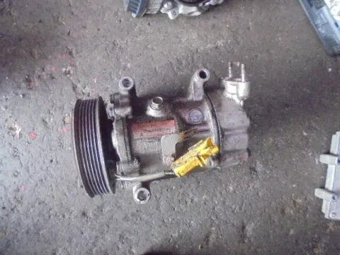 Συμπιεστής A-C (Κομπρέσορας) 9684480180 για PEUGEOT 206 (2002 - 2008) SW 1400 KFW (TU3JP) 75  Συμπιεστής A-C (Κομπρέσορας) 9684480180 για PEUGEOT 206 (2002 - 2008) SW 1400 KFW (TU3JP) 75