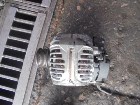 Δυναμό - Εναλλάκτης 028903028E για SEAT LEON (1999 - 2005) (1MZ)  Δυναμό - Εναλλάκτης 028903028E για SEAT LEON (1999 - 2005) (1MZ)