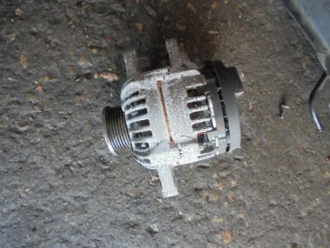 Δυναμό - Εναλλάκτης για TOYOTA YARIS (2006 - 2009) (KL9) 1400 (1ND-TV) Diesel 90 (NLP90) D-4D  Δυναμό - Εναλλάκτης για TOYOTA YARIS (2006 - 2009) (KL9) 1400 (1ND-TV) Diesel 90 (NLP90) D-4D