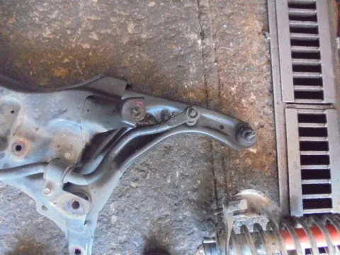 Ψαλίδι Εμπρός Δεξί για TOYOTA AYGO (2005 - 2009) (B10) 1000 1KR-FE petrol 68 KGB10 *ΔΒ* Ψαλίδι Εμπρός Δεξί για TOYOTA AYGO (2005 - 2009) (B10) 1000 1KR-FE petrol 68 KGB10 *ΔΒ*