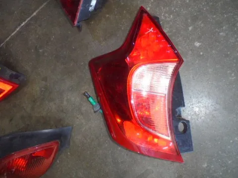 Φανάρι Πίσω Αριστερό LED για NISSAN NOTE (2013- ) Φανάρι Πίσω Αριστερό LED για NISSAN NOTE (2013- )