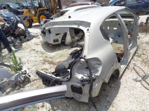 Τροπέτο Αμάξι Κουφάρι Χ. Άξονα για CITROEN C3 (2017 - ) *Δ* -  Τροπέτο Αμάξι Κουφάρι Χ. Άξονα για CITROEN C3 (2017 - ) *Δ* -