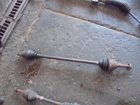Ημιαξόνιο Εμπρός Δεξί για NISSAN ALMERA (2000 - 2002) (N16) 1500 (QG15DE) petrol 90  Ημιαξόνιο Εμπρός Δεξί για NISSAN ALMERA (2000 - 2002) (N16) 1500 (QG15DE) petrol 90