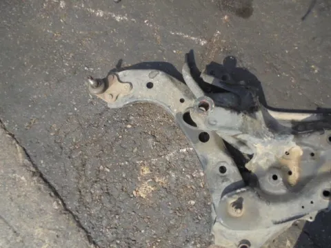 Ψαλίδι Εμπρός Αριστερό για TOYOTA RAV-4 (2006 - 2009) (XA30) 2000 (1AZ-FE) petrol 152 (ACA30) VVT - i *ΔΒ* Ψαλίδι Εμπρός Αριστερό για TOYOTA RAV-4 (2006 - 2009) (XA30) 2000 (1AZ-FE) petrol 152 (ACA30) VVT - i *ΔΒ*