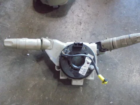 Διακόπτης Φώτων-Φλάς - Ροζέτα για NISSAN MICRA (2005 - 2011) (K12) Hatchback - 3dr , Hatchback - 5dr  Διακόπτης Φώτων-Φλάς - Ροζέτα για NISSAN MICRA (2005 - 2011) (K12) Hatchback - 3dr , Hatchback - 5dr