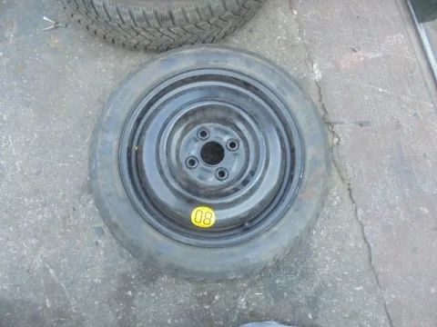 Ρεζέρβα BFGOODRICH 125/70D15 για TOYOTA YARIS (1999 - 2002) (XP10) , (2003 - 2005) (XP10) *Δ* Ρεζέρβα BFGOODRICH 125/70D15 για TOYOTA YARIS (1999 - 2002) (XP10) , (2003 - 2005) (XP10) *Δ*