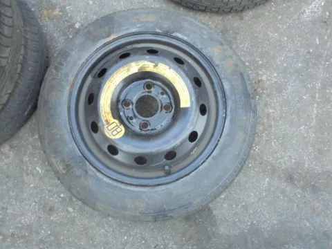 Ρεζέρβα PIRELLI 135/80B14 για FIAT PUNTO (1999 - 2003) (188)  *Δ* Ρεζέρβα PIRELLI 135/80B14 για FIAT PUNTO (1999 - 2003) (188)  *Δ*