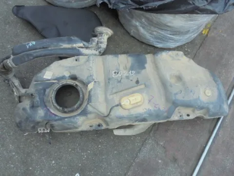 Δεξαμενή Καυσίμου (Ρεζερβουάρ) για PEUGEOT 206 (1998 - 2002) (2A) (2C) (T3E) *ΔΒ* Δεξαμενή Καυσίμου (Ρεζερβουάρ) για PEUGEOT 206 (1998 - 2002) (2A) (2C) (T3E) *ΔΒ*