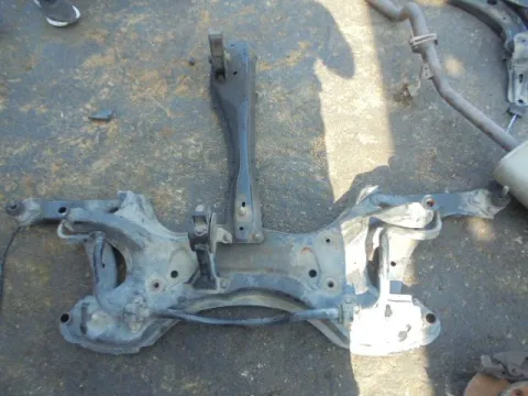 Γέφυρα Εμπρός Οριζόντια για TOYOTA COROLLA (2004 - 2007) (E120) 2000 (1CD-FTV) diesel 116 (CDE120) D-4D *ΔΒ* Γέφυρα Εμπρός Οριζόντια για TOYOTA COROLLA (2004 - 2007) (E120) 2000 (1CD-FTV) diesel 116 (CDE120) D-4D *ΔΒ*