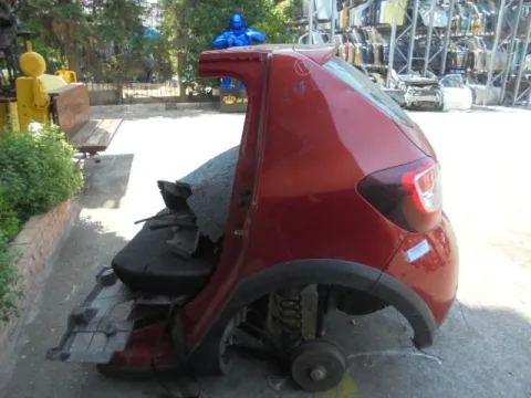 Τροπέτο Πίσω Με Άξονα  Με Πορτ-Μπαγκάζ Με Πίσω Προφυλακτήρα Με Parktronic Με Φανάρια Με Ποδιά για DACIA SANDERO (2013 - 2016) *Π* -  Τροπέτο Πίσω Με Άξονα  Με Πορτ-Μπαγκάζ Με Πίσω Προφυλακτήρα Με Parktronic Με Φανάρια Με Ποδιά για DACIA SANDERO (2013 - 2016) *Π* -