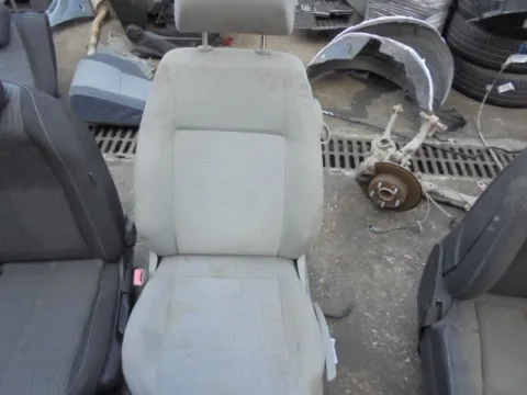 Καθίσματα Εμπρός Αριστερό Με Αερόσακο για VW POLO (2002 - 2005) (9N) *ΔΒ* Καθίσματα Εμπρός Αριστερό Με Αερόσακο για VW POLO (2002 - 2005) (9N) *ΔΒ*