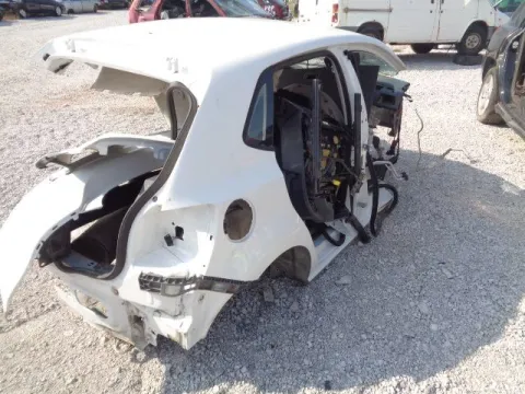 Τροπέτο Αμάξι Κουφάρι X.Μηχανή Χ.Σασμάν Με Πίσω Άξονα Ταμπούρο για VW POLO (2009 - 2014) (6R) - 