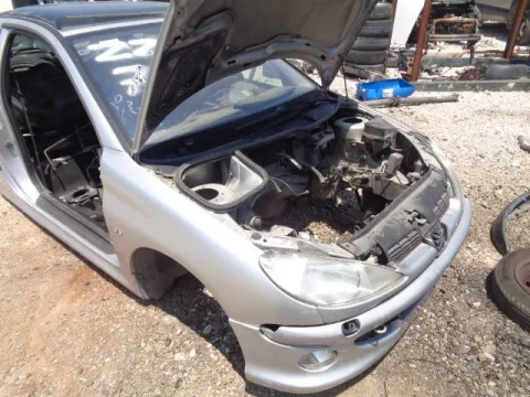 Τροπέτο Αμάξι Κουφάρι Χ.Άξονα Πίσω για PEUGEOT 206 (1998 - 2002) (2A) (2C) (T3E) Hatchback - 3dr 1400 (KFX) Petrol 75 *ΔΒ* Τροπέτο Αμάξι Κουφάρι Χ.Άξονα Πίσω για PEUGEOT 206 (1998 - 2002) (2A) (2C) (T3E) Hatchback - 3dr 1400 (KFX) Petrol 75 *ΔΒ*
