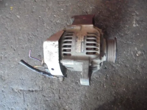 Δυναμό - Εναλλάκτης 2706010051 για TOYOTA COROLLA (1987 - 1992) (EE90)  Δυναμό - Εναλλάκτης 2706010051 για TOYOTA COROLLA (1987 - 1992) (EE90)