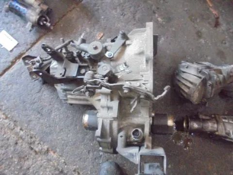 Κιβώτιο Ταχυτήτων (Σασμάν) Χειροκίνητο για HYUNDAI COUPE (2001 - 2004) (GK) 1600 G4ED-G petrol 107  Κιβώτιο Ταχυτήτων (Σασμάν) Χειροκίνητο για HYUNDAI COUPE (2001 - 2004) (GK) 1600 G4ED-G petrol 107