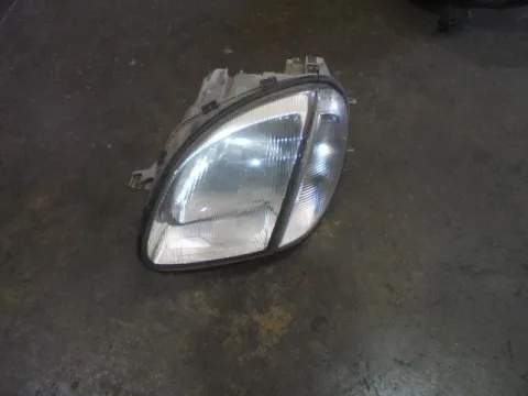 Φανάρι Εμπρός Αριστερό (Σπασμένη Βάση) για MERCEDES SLK (1996 - 2000) (R170)  Φανάρι Εμπρός Αριστερό (Σπασμένη Βάση) για MERCEDES SLK (1996 - 2000) (R170)
