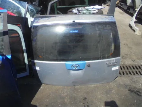 Πορτ-Μπαγκάζ (Ελαττωματικό) για DAIHATSU SIRION (2006 - ) (M300) (M301)  Πορτ-Μπαγκάζ (Ελαττωματικό) για DAIHATSU SIRION (2006 - ) (M300) (M301)